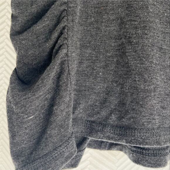 Marika v-neck grey ruched long sleeve fitted work out tee Size Small - Picture 3 of 5